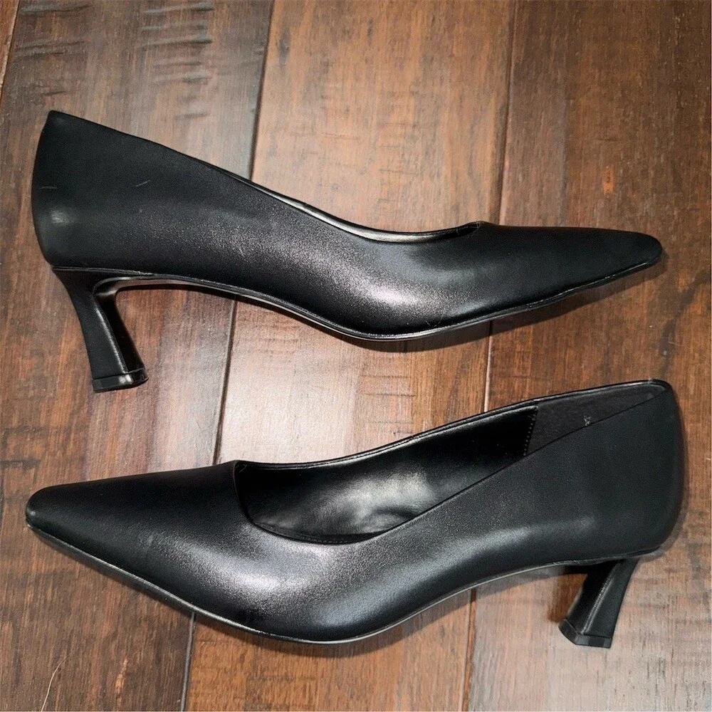 Steve Madden Womens Black Pointed Toe Kitten Heel‎ Pumps Slip On Dress Size 7.5